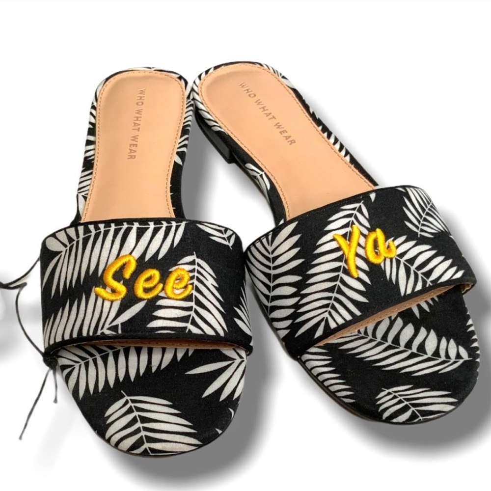 WHO WHAT WEAR Sloan Tropical Sandals | Slides